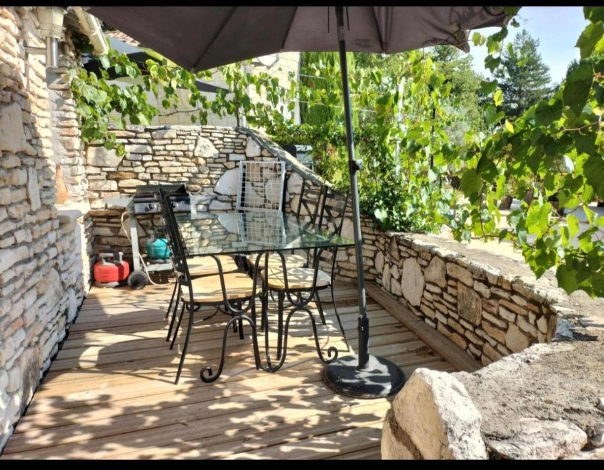 B&B La Vieille Source Saint-Martin-dʼArdèche Chambre photo